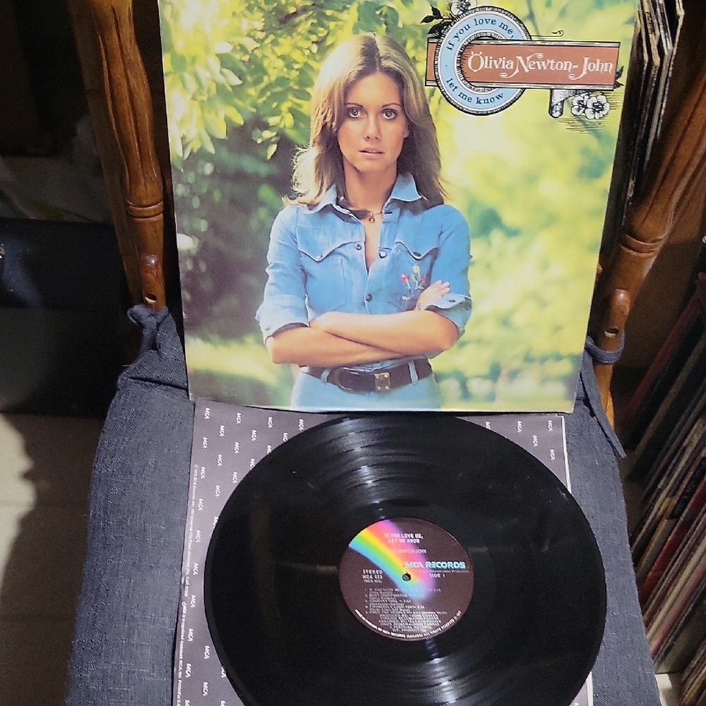 1974~Olivia Newton-John Vinyl Record~ if you love me let me know